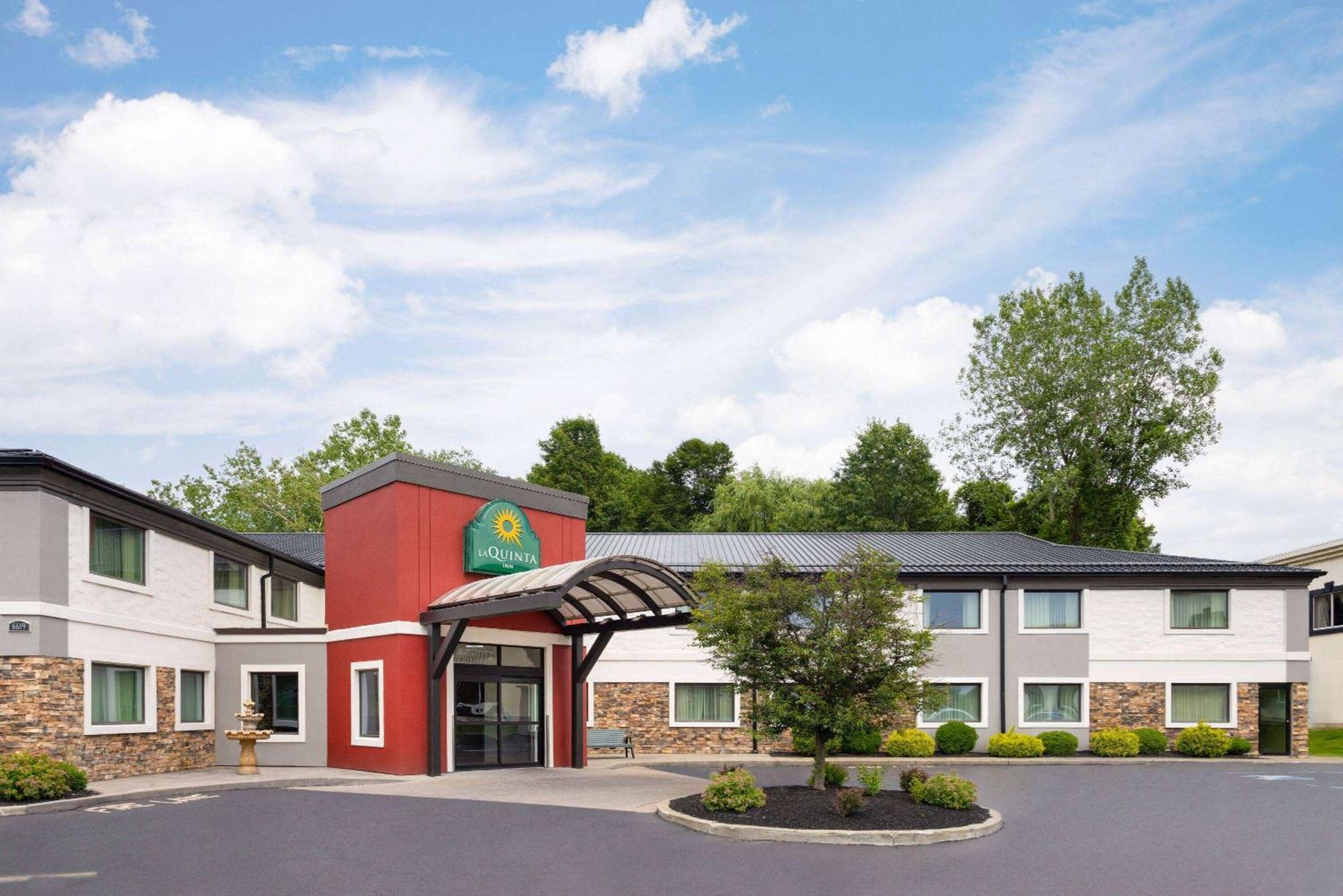 וויליאמסוויל La Quinta Inn By Wyndham Buffalo Airport מראה חיצוני תמונה